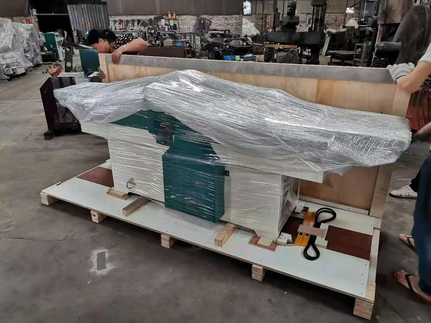 400mm（15.7インチ）木工用ヘビーデューティー家具木材 - Woodworking Machines のレビューと価格