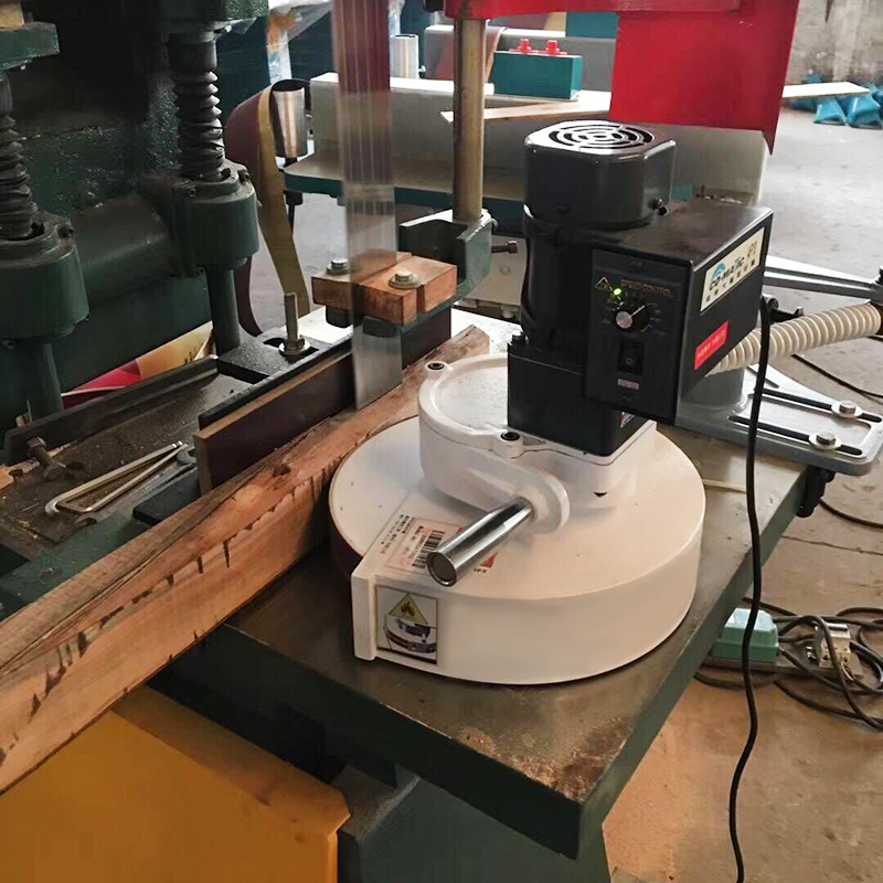 AF10バンドソー自動木材供給装置、木工用卓上切断機 - Woodworking Rasp のレビューと価格